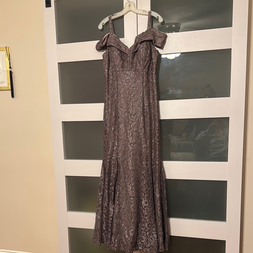 Elegant Off-Shoulder Evening Gown